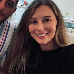 Meet your Posher, Alexandra